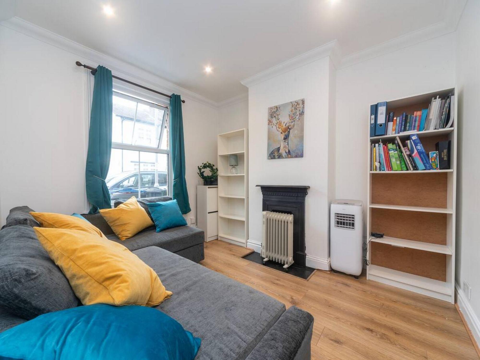 Ferienhaus Charming Period Near Surbiton With Garden